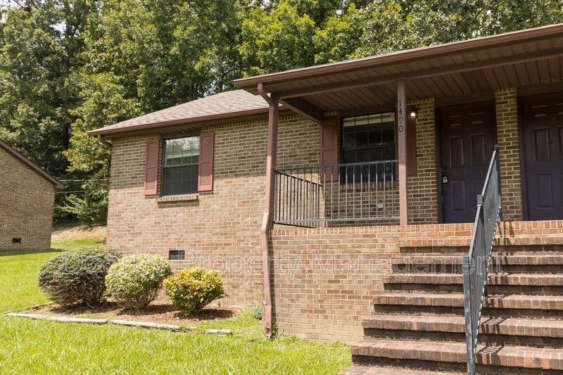 Foto principal - 1418 Baggett Rd