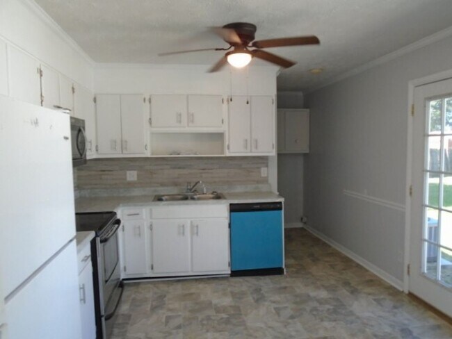 Foto del edificio - Village Green subdivision