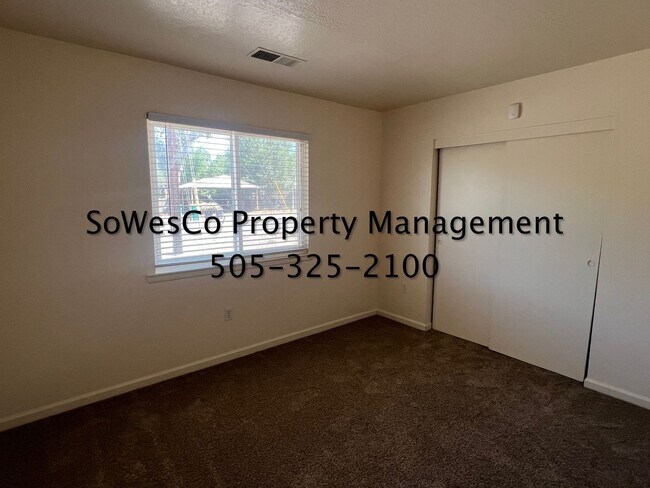 Foto del edificio - Aztec 3 Bedroom 2 Bath Home