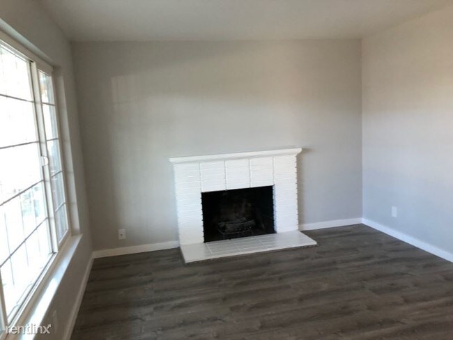 Building Photo - 2 br, 1 bath House - 1243 Pierce St.
