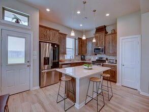 Building Photo - 2543 Manor Valley Ct