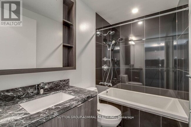 Building Photo - 115 Blue Jays Way