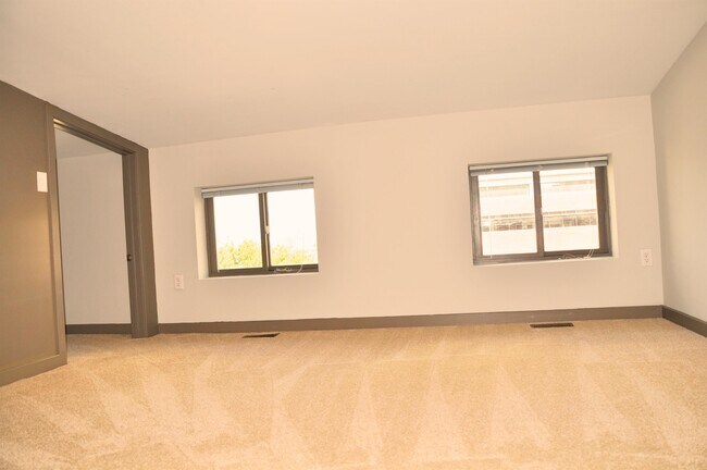 Foto del edificio - 336 St Paul St