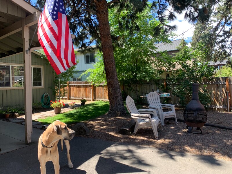 Foto principal - 1411 NW Newport Ave
