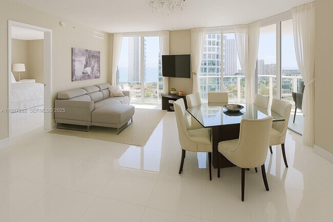 Foto del edificio - 250 Sunny Isles Blvd