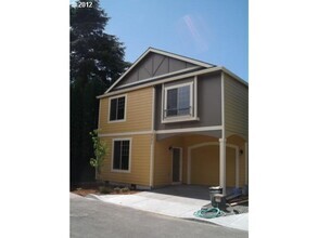 Building Photo - 3171 SW Lanterna Pl