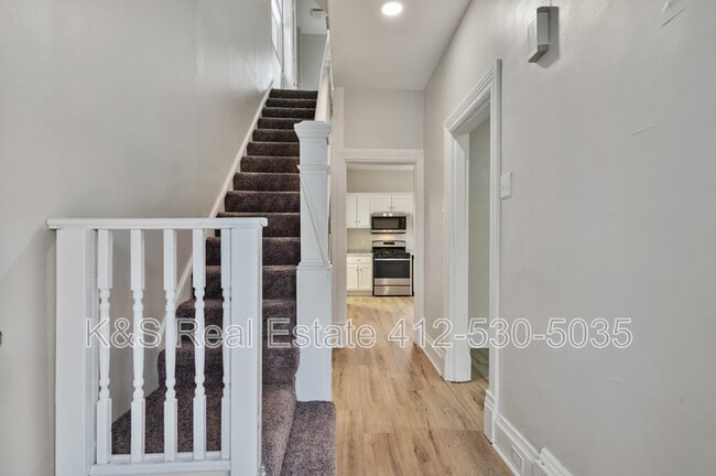 Building Photo - 134 Wynoka St