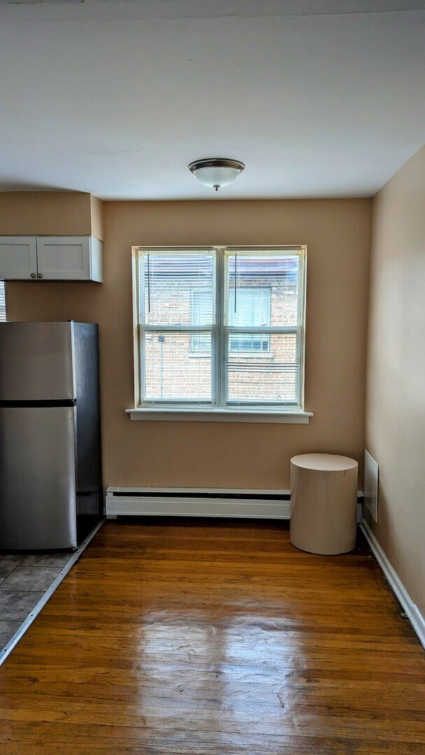 Foto del edificio - 406 E 109th St
