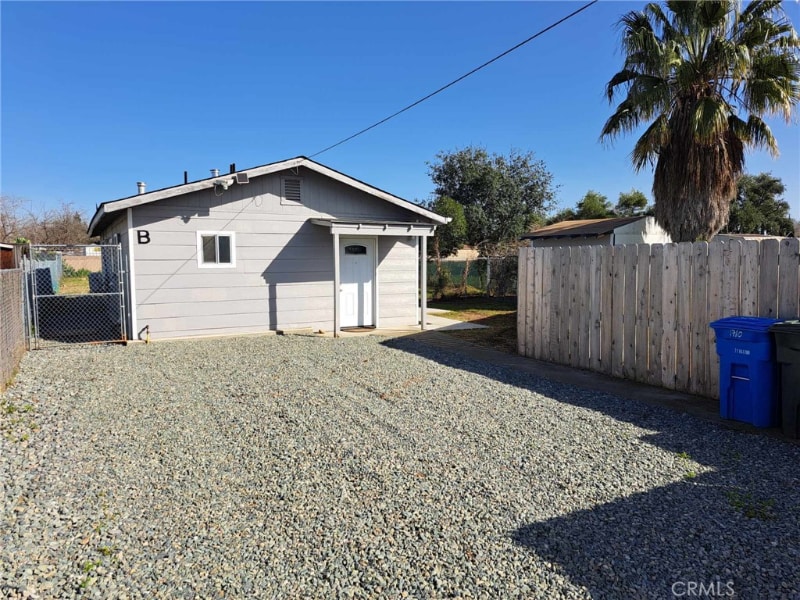 1710 7th St Unit B, Oroville, CA 95965 Room for Rent in Oroville, CA