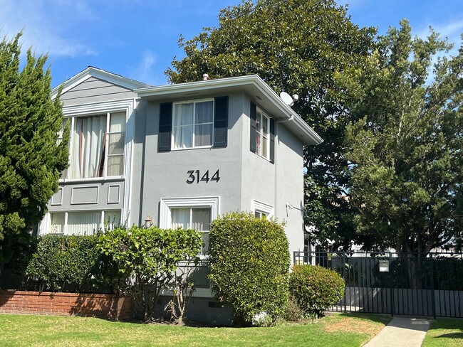 Foto del edificio - 3144 S. Barrington Ave in Mar Vista - Has ...
