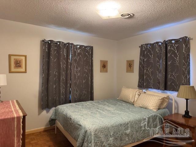 Foto del edificio - 4090 Arbutus Dr