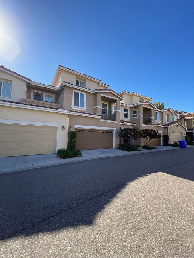 Foto del edificio - 4 Bedroom House in La Costa Greens Community