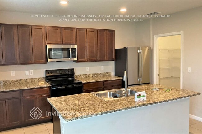 Foto del edificio - 32642 Brooks Hawk Ln