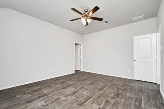 Building Photo - 14063 Crystal Cave Ln