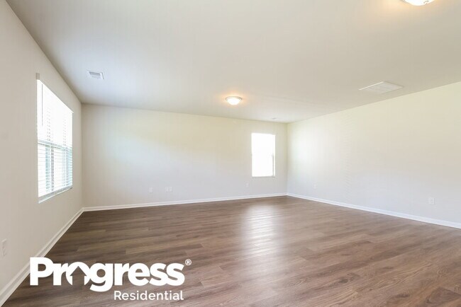 Building Photo - 708 Broadrum St