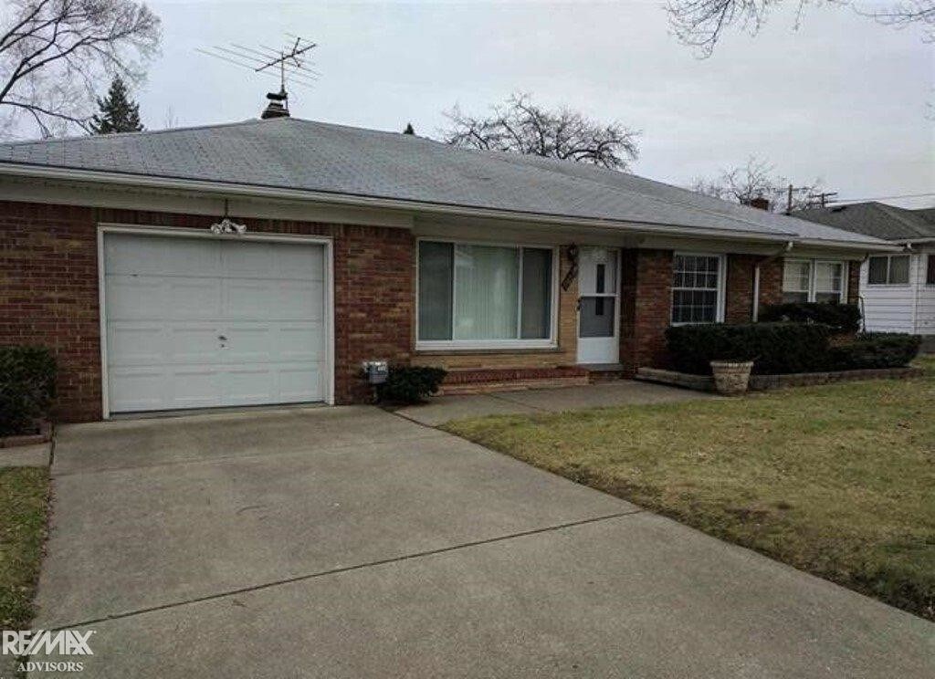 32348 Linderman Ave, Warren, MI 48093 House for Rent in Warren, MI