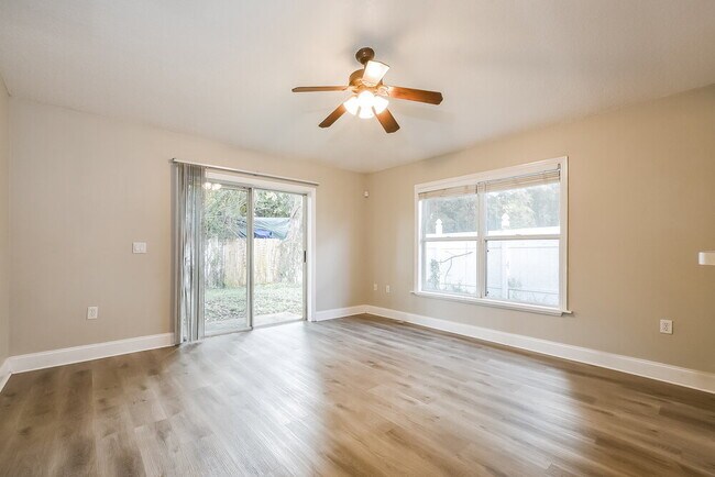 Building Photo - 1143 Biltsdale Ct