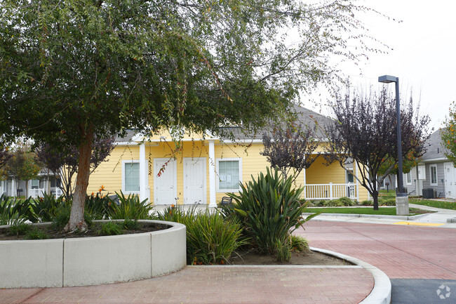 Building Photo - Central Avenue Seniors