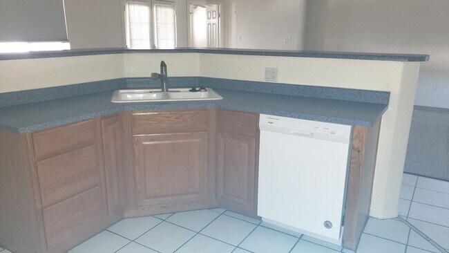 Foto del edificio - Mesa Del Sol Rental