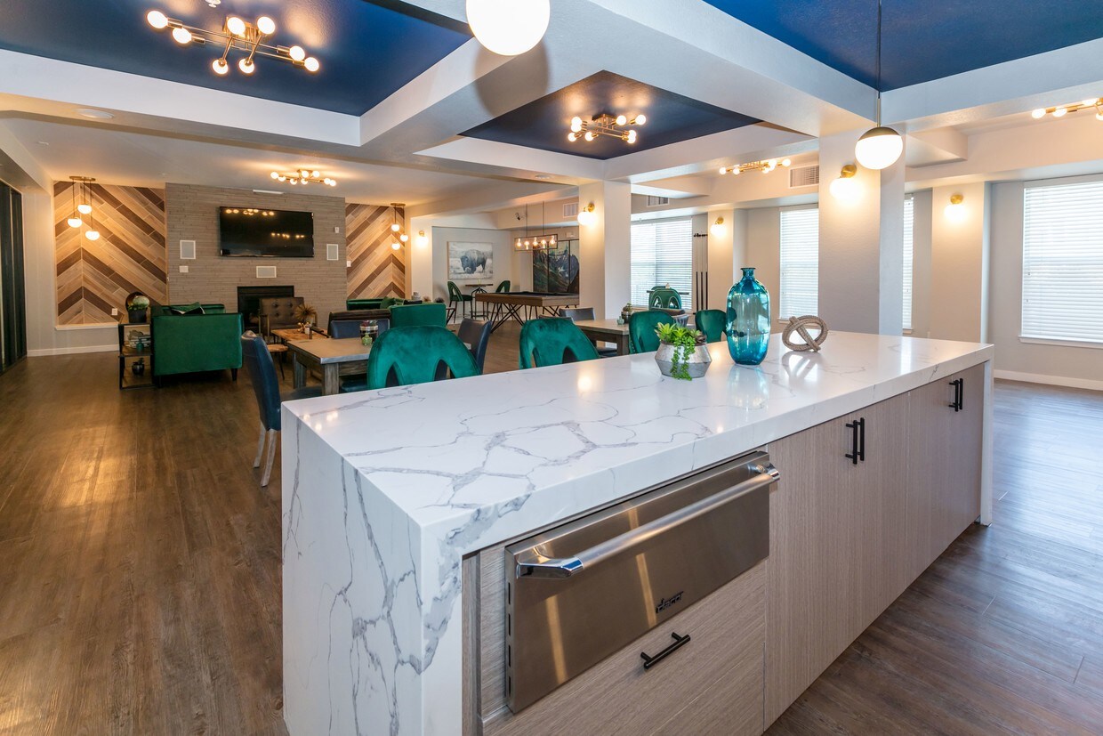 Lincoln Place Apartments in Loveland, CO