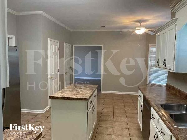 Foto del edificio - 350 E Nolley Dr