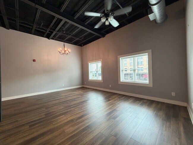 Foto del edificio - 425 Broad St
