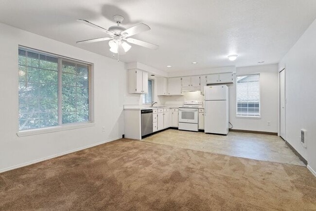 Photo - Beautiful 2 bed 1 bath apartment