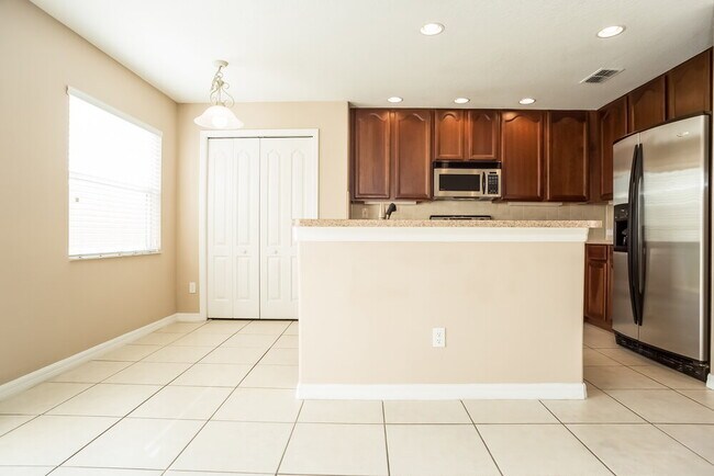 Foto del edificio - 12652 Somerset Oaks St