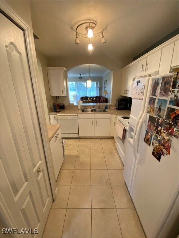 Foto del edificio - 6816 Sterling Greens Dr