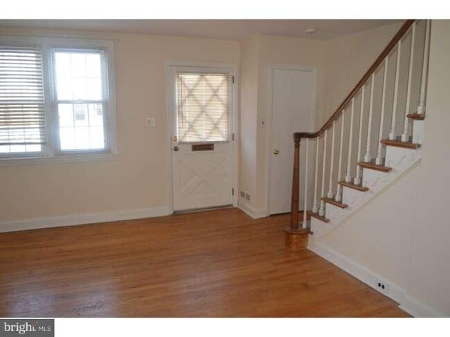 Building Photo - 1401 N Lincoln St