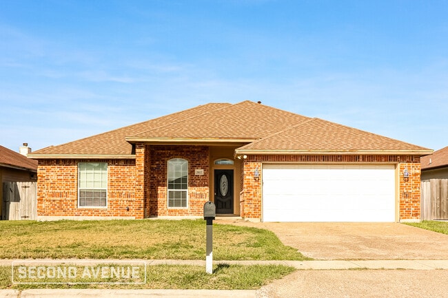 Building Photo - 3617 Garnet Ct