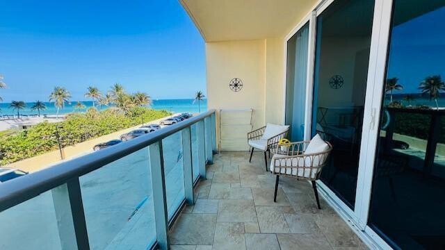 Foto del edificio - 2501 S Ocean Dr