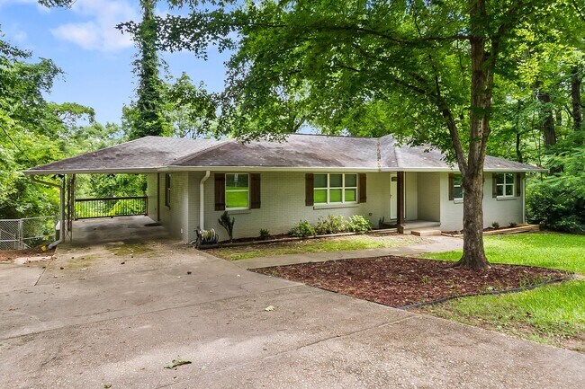 Foto del edificio - 3 Hickory Ln