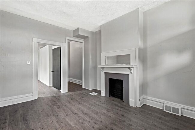 Building Photo - 406 Boggs Ave