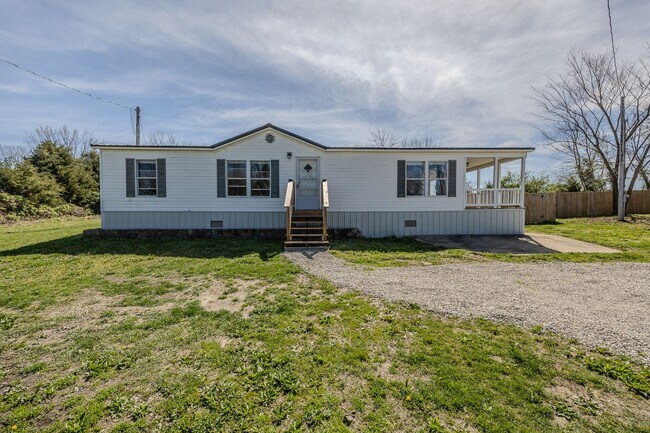 Foto del edificio - 3 Bedroom, 2 Bath Home for rent in the cou...