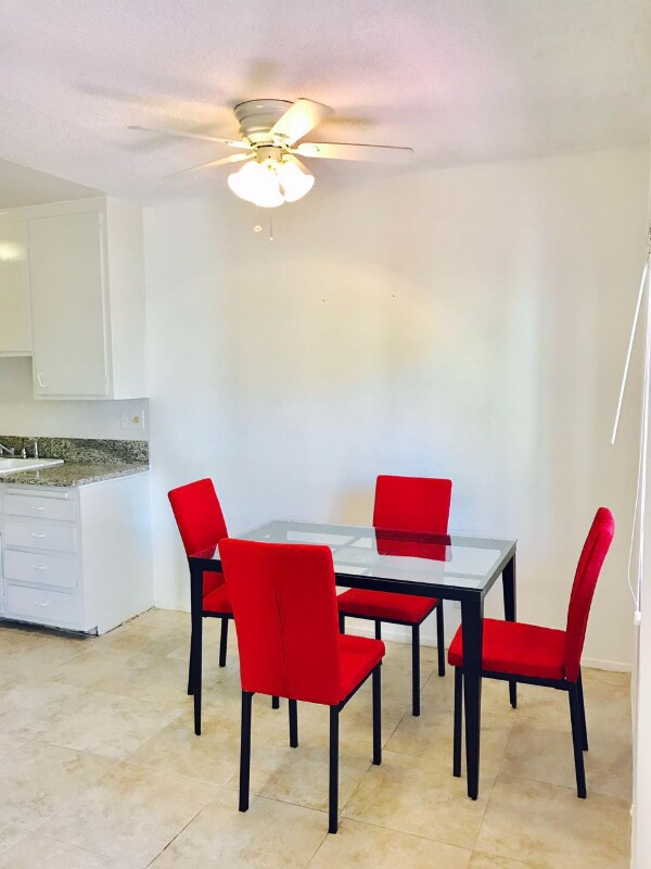 Foto del edificio - 2300 Oak St