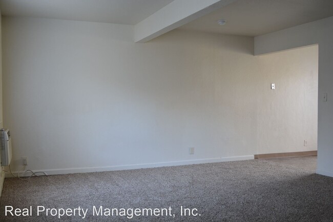 Foto del edificio - 1060 South St