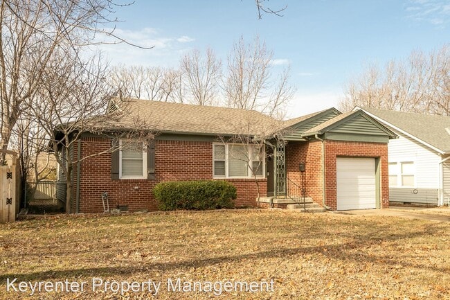 Building Photo - 3 br, 1 bath House - 528 S Quebec Ave