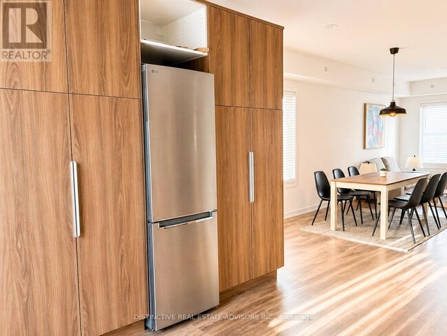 Building Photo - 3069 Pharmacy Ave