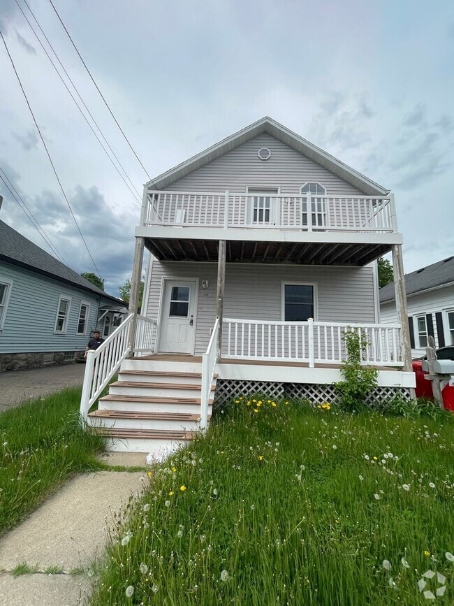 Building Photo - 1016 4th Ave