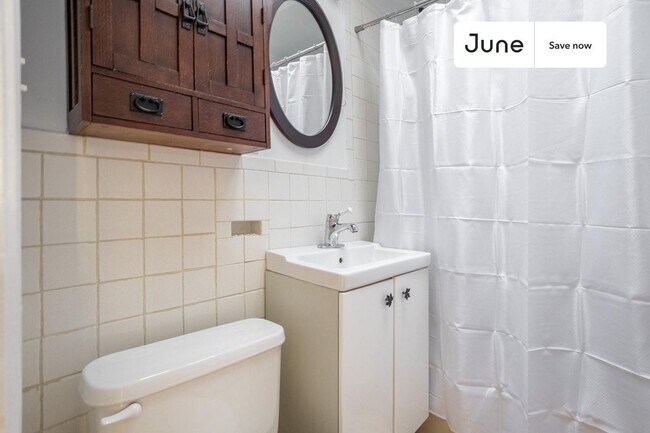 Foto del edificio - 1443 Parkwood Pl NW