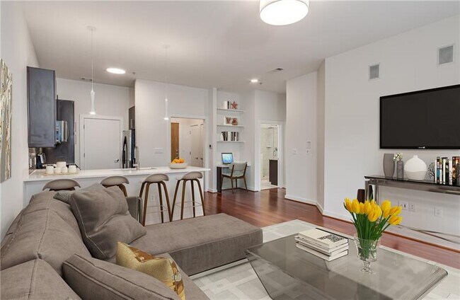 Foto del edificio - 870 Inman Village Parkway Northeast