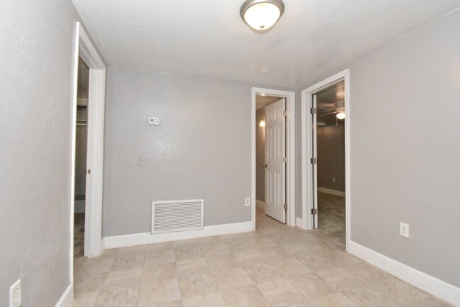 Photo - 101 NW 10th St House