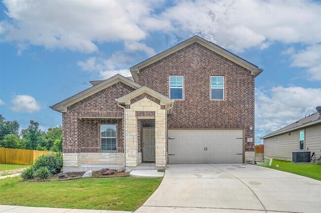 Building Photo - 521 Mossy Rock Dr