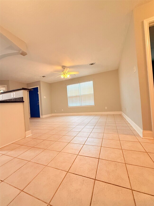 Foto del edificio - 320 Willowick St