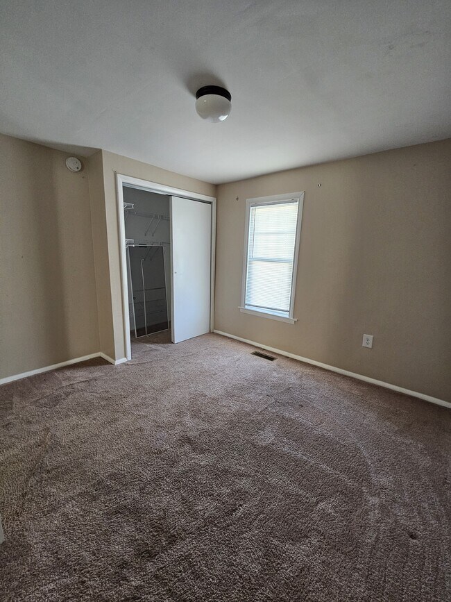 Foto del edificio - 8444 Hickman Rd