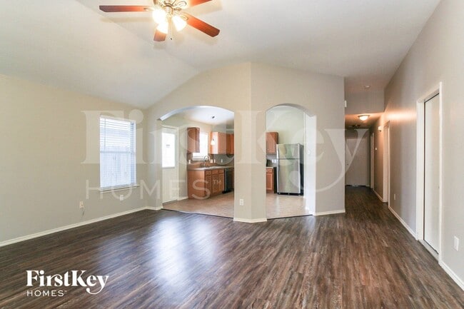 Foto del edificio - 2710 Puddle Duck Ct