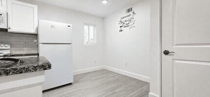 Building Photo - 4404 Bellfort Ave