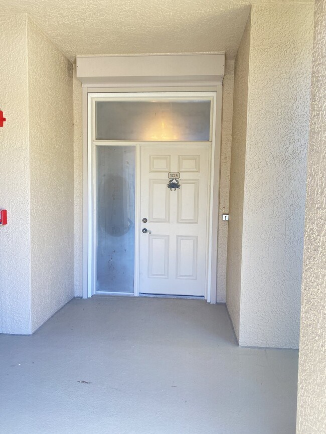 Foto del edificio - Minutemen