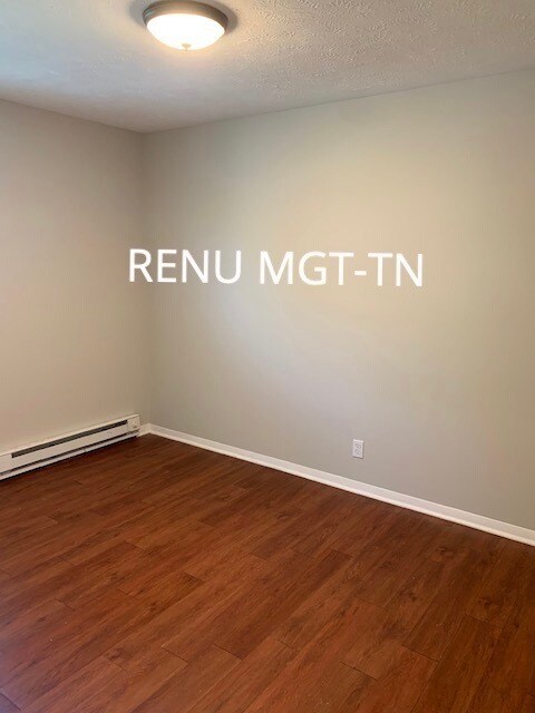 Foto del edificio - 2BR/1BA duplex with fire place!